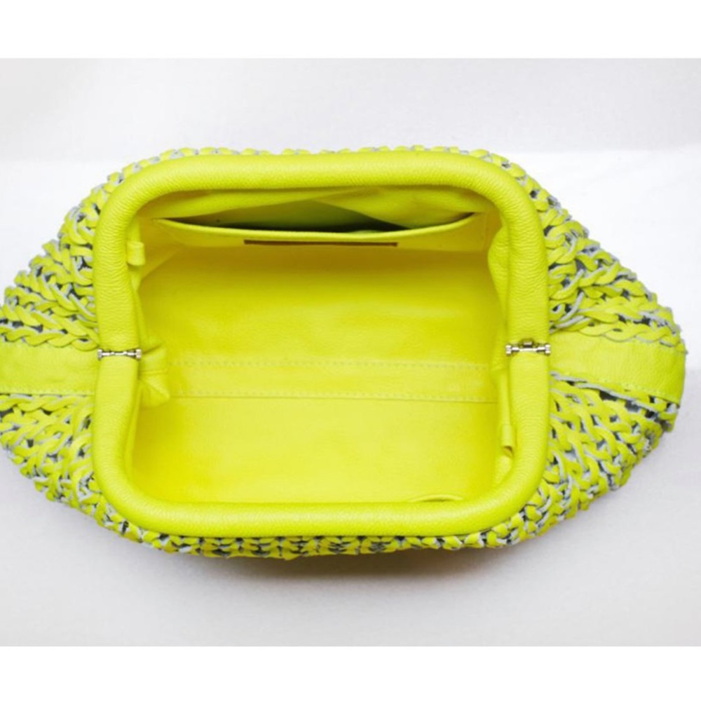 Jhoan Sebastian Grey leather woven clutch neon - Picture 6 of 15